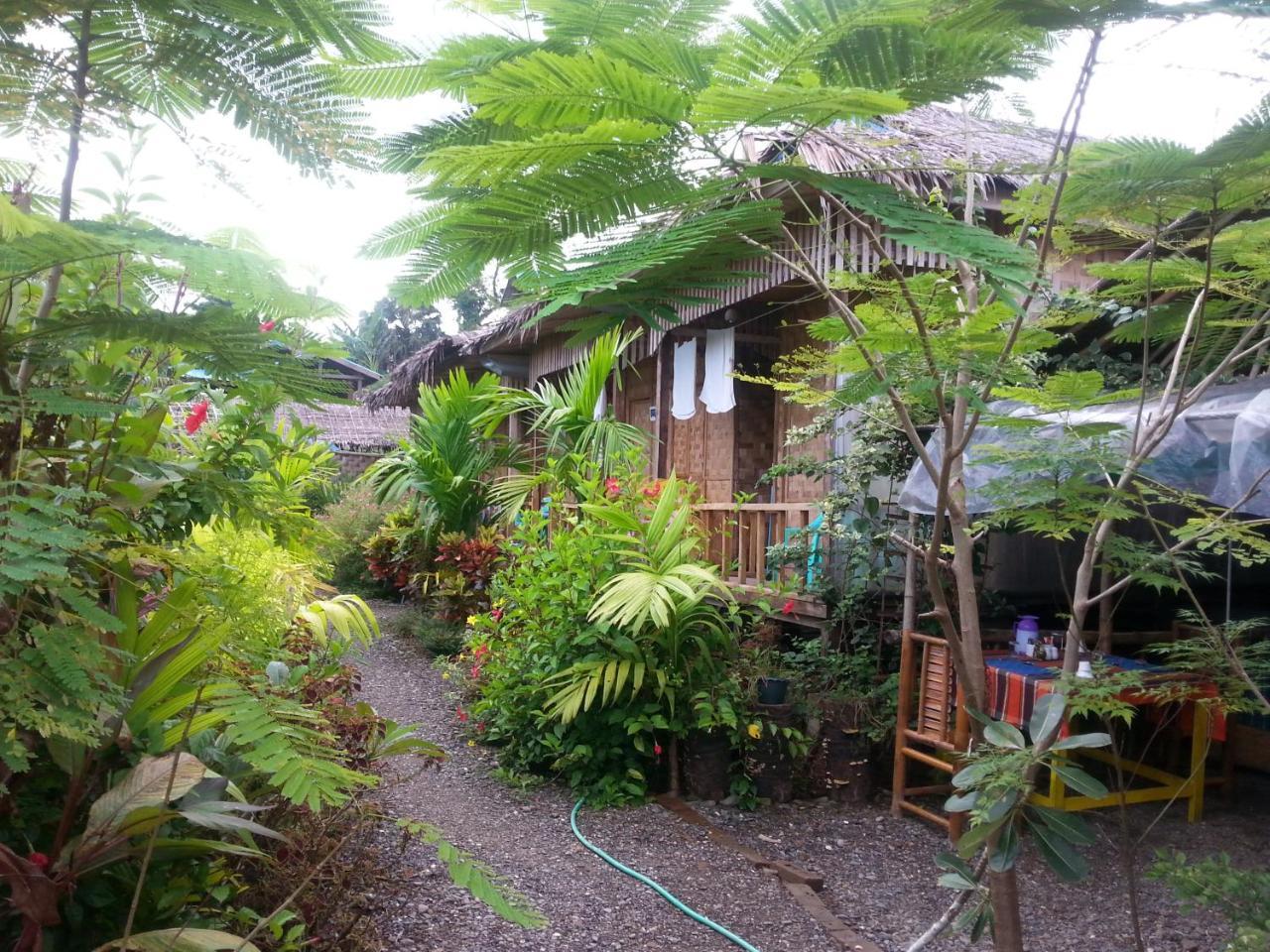 Ngwe Saung Garden Guest House Ngwesaung Eksteriør bilde