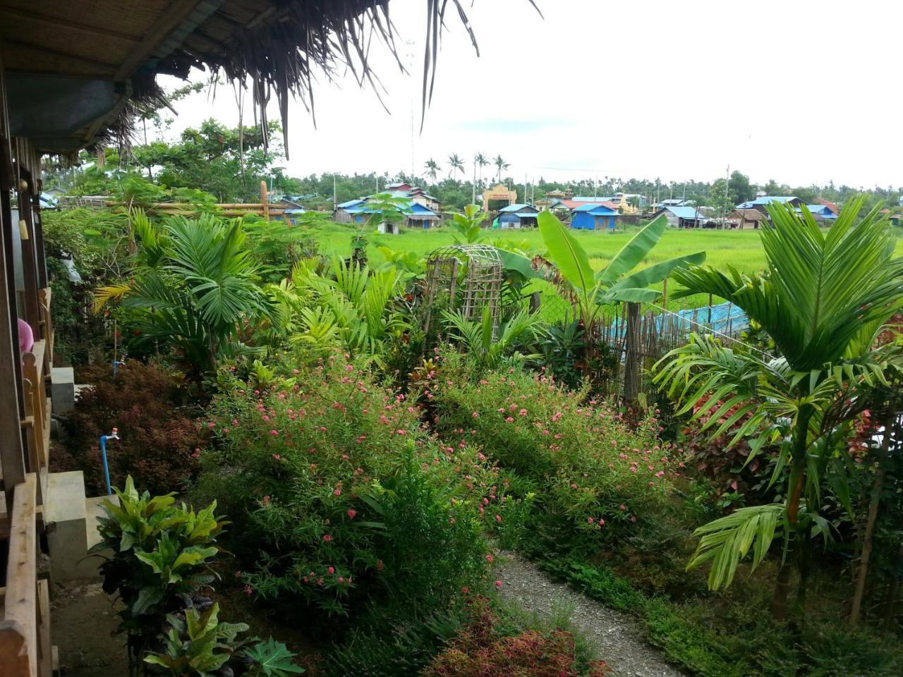 Ngwe Saung Garden Guest House Ngwesaung Eksteriør bilde